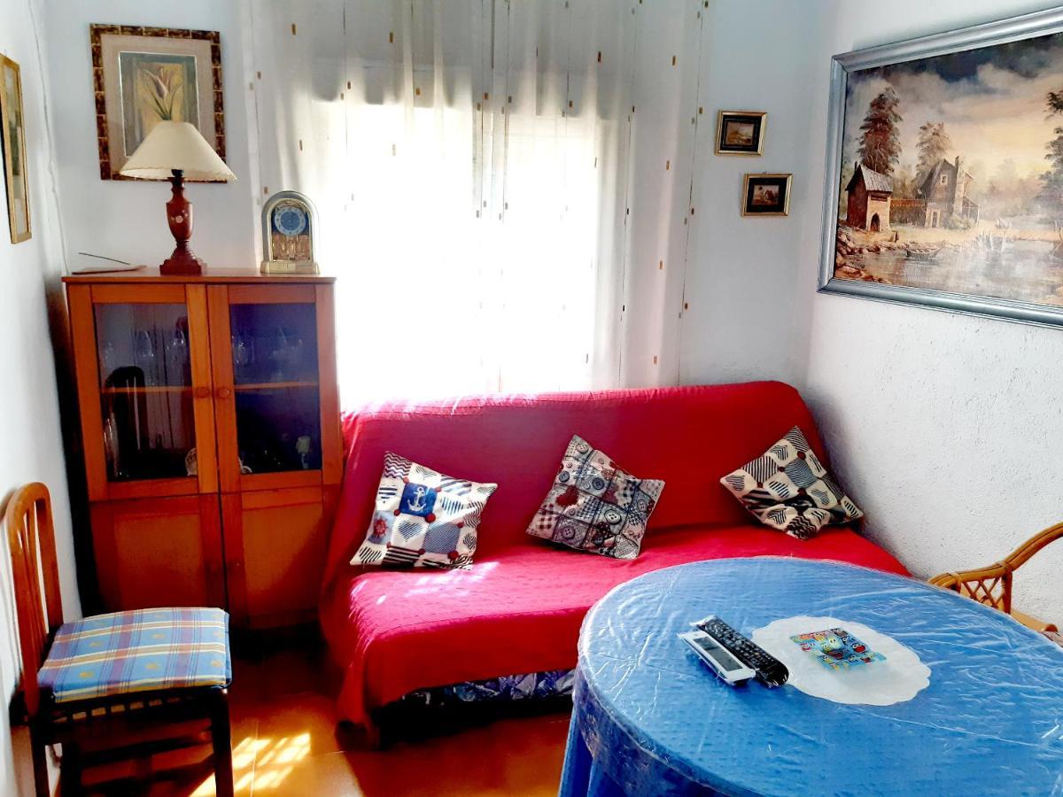 Вилла Charming House In Illar With Mountain View And Balcony Экстерьер фото