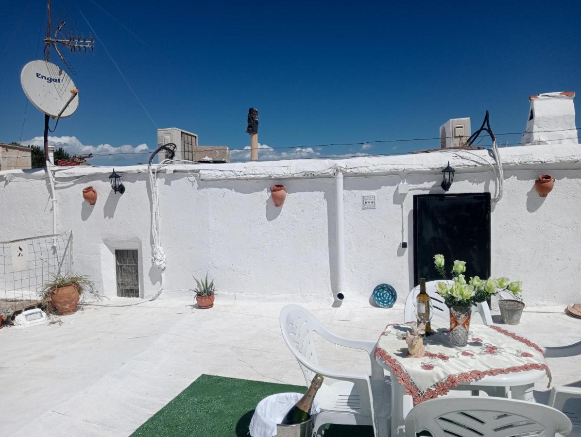 Вилла Charming House In Illar With Mountain View And Balcony Экстерьер фото