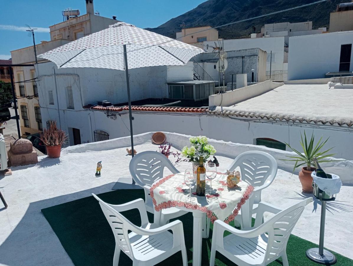 Вилла Charming House In Illar With Mountain View And Balcony Экстерьер фото